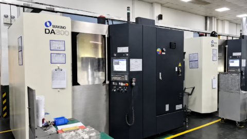 牧野フライス製DA300